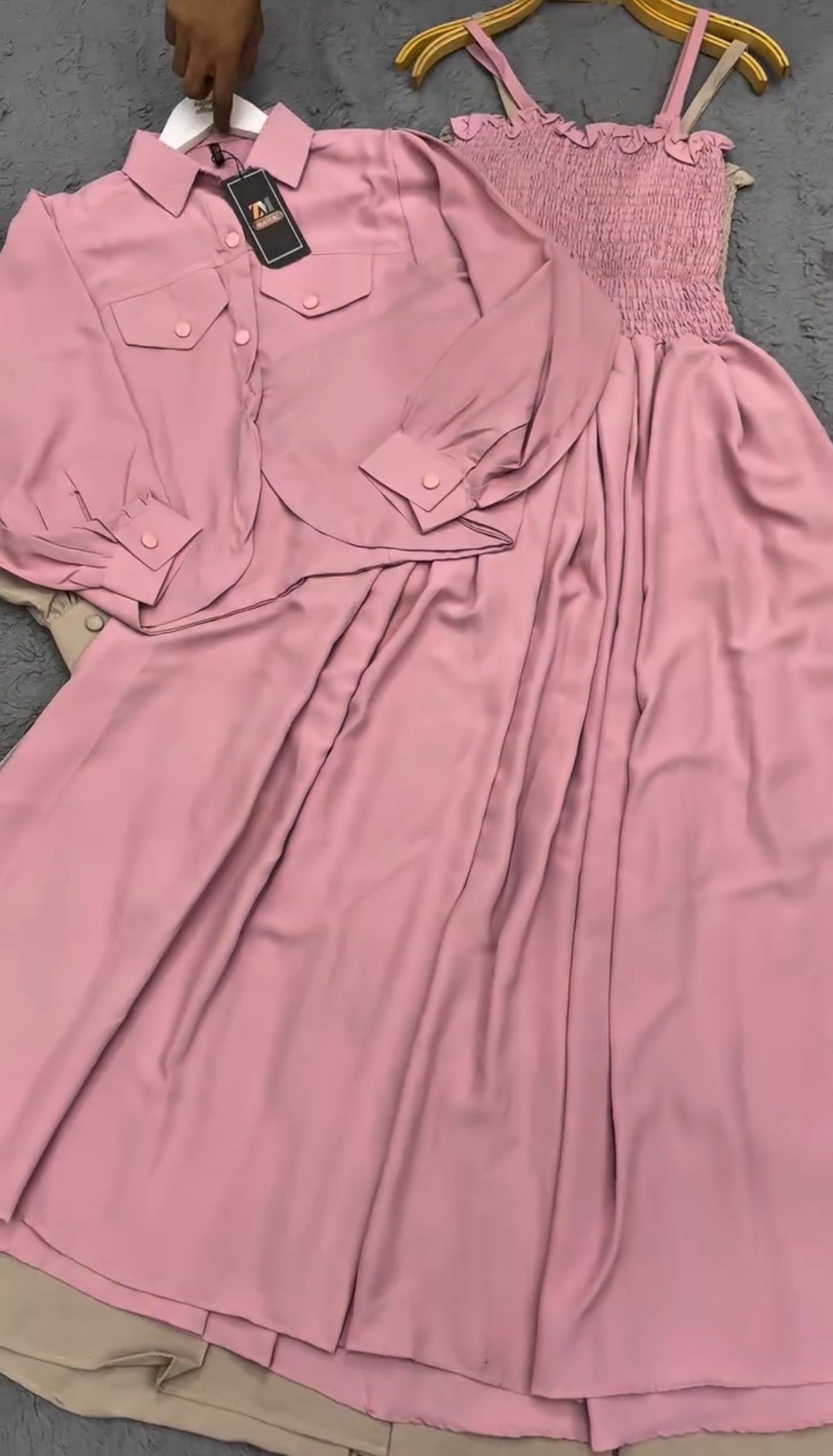 (Elegant Maxi Style)